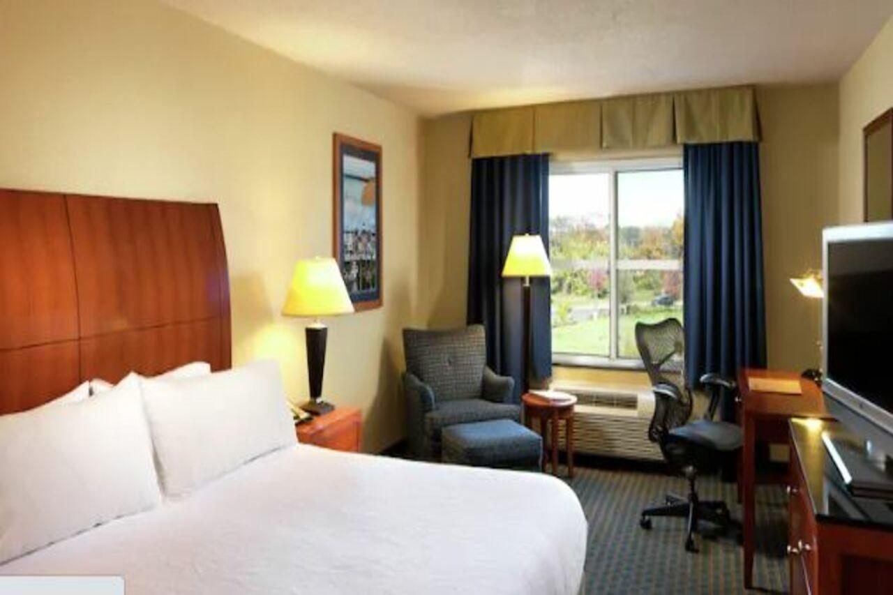 Hilton Garden Inn Milford Exterior foto